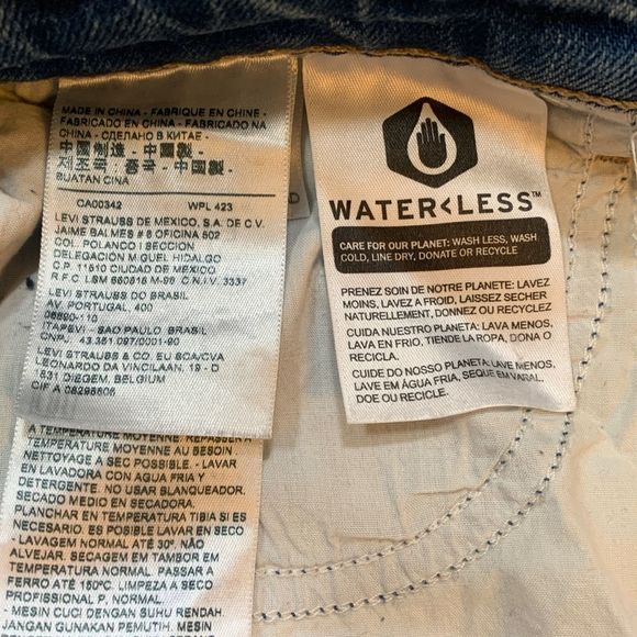 Levi’s 721 Organically Distressed High Rise Skinny Jeans - Picture 10 of 12